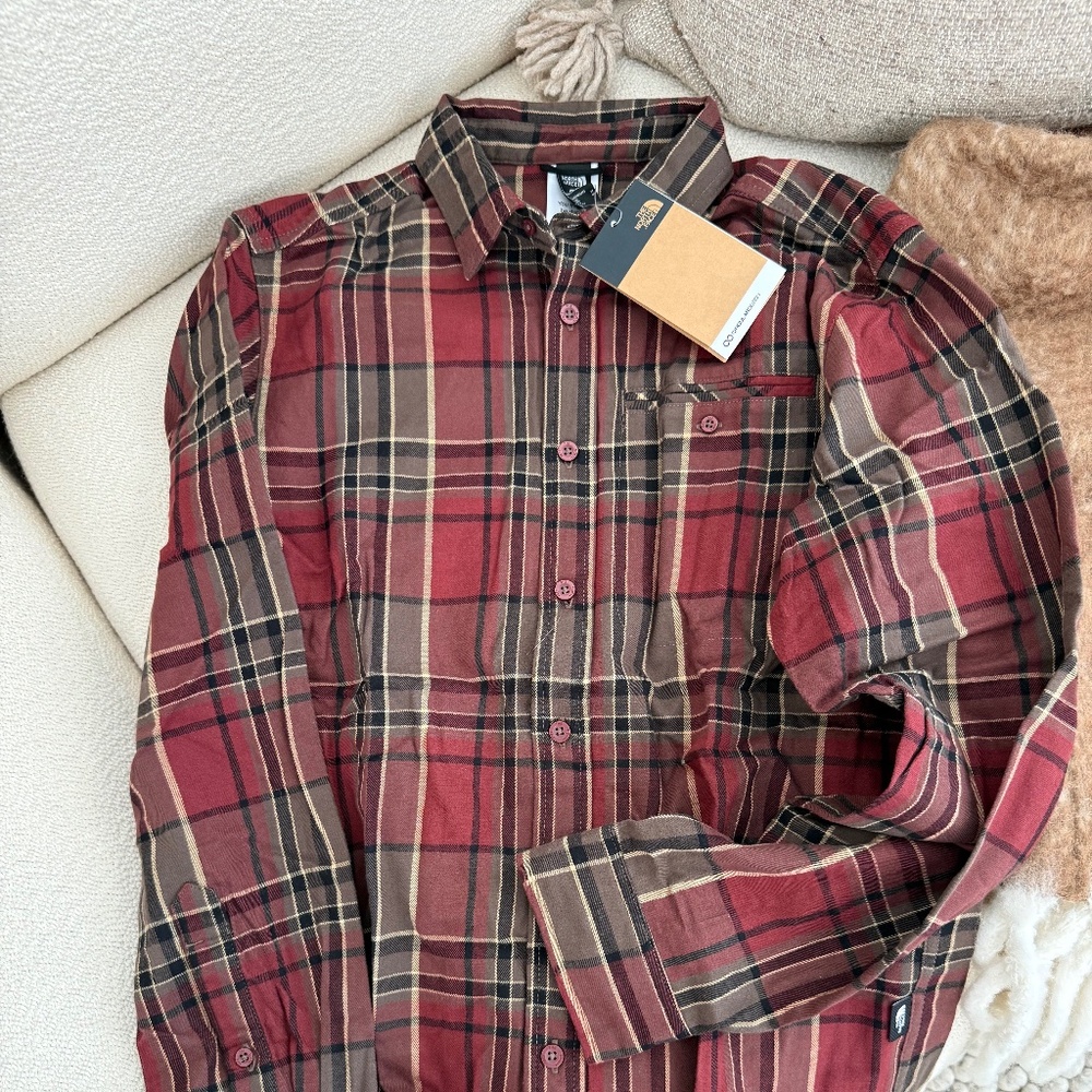 North Face plaid button down NWT - image 1